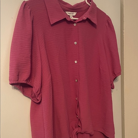 Nine West XXL Pink Button Down Short Sleeve Shirt - Picture 3 of 5